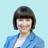 Toiminut aiemmin UPM-Kymmene Oyj:n Hieno- ja erikoispaperit -toimialan johtajana.
