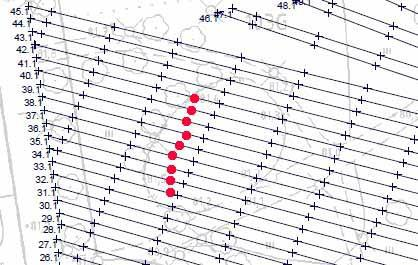 Kartta 3. Maatutkaushavainnot heijasteesta A linjoilla 33-41. Ei mittakaavassa. Maatutkauslinjoilla 33-41 havaittu heijaste A on merkitty punaisilla ympyröillä. Lähde: Luoto & Pollari 2016. A Kuva 1.