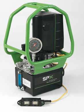 Momenttiavaimien Pumput SPX P45 SPX P45 on jatkuvasäätöinen sähköpumppu. Pumppu nopeuttaa työtä tuottamalla jatkuvaa painetta jopa kaksi kertaa nopeain kaksivaiheiseen pumppuun verrattuna.