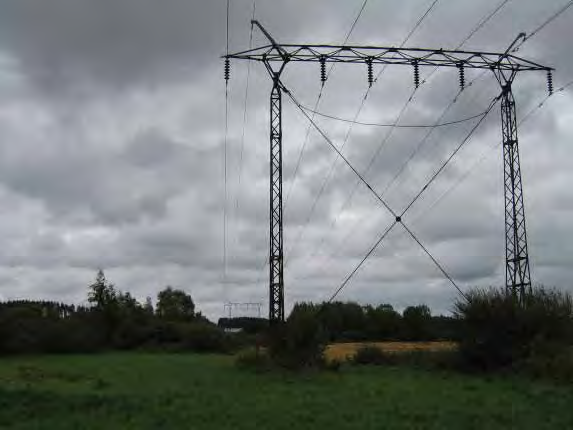 34 400 + 110 kv voimajohto Hikiä - Forssa Numeeristen arviointien tekeminen esteettisistä ja maisemallisista ominaisuuksista on vaikeaa.