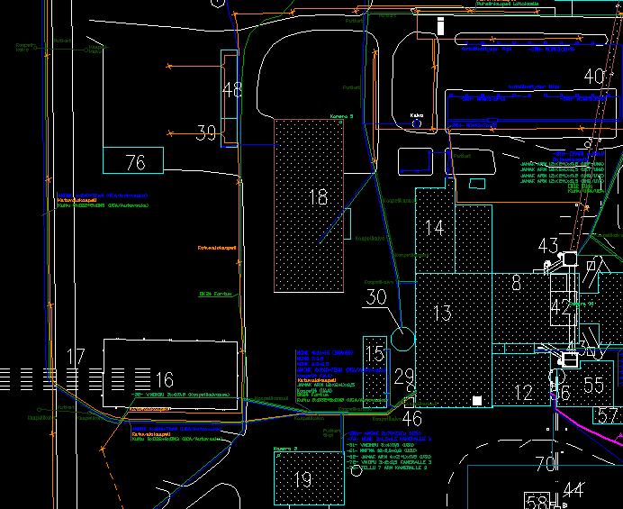 54 Kuv v u yy F u u v tti kulkee kytkinkentän (16) vierestä kaapelikanaalin kautta voimalaitokselle.