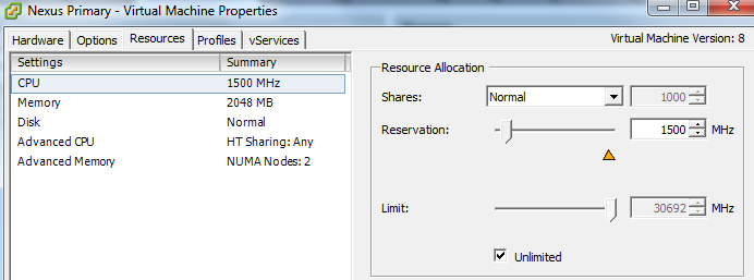 26 VM-tyyppi: Other 64-bit linux 1 Prosessori (taattu 1,5 Ghz) 2Gb Muistia (varattu ja taattu) 3 Verkkokorttia Minimi 3 GB SCSI kovalevytilaa LSILogic levyohjain (Corbin, Fuller & Jansen 2011, 382.