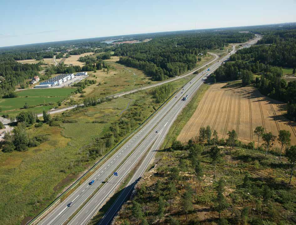 Liikenneviraston tilastoja 6/2016 Statistik från trafikverket Statistics from the Finnish Transport Agency Tietilasto Vägstatistik Finnish Road Statistics