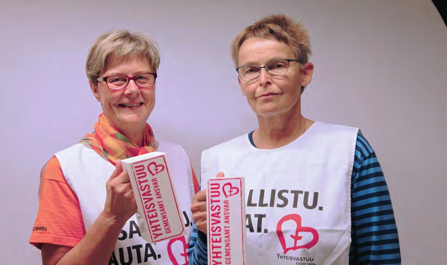 Yhteisvastuukeräys on oiva tapa auttaa lähimmäisiä. Kerääminen on helpompaa ja hauskempaa kaverin kanssa, kertovat Olarin seurakunnan vapaaehtoiset Anneli Virolainen ja Siv Lövgren.