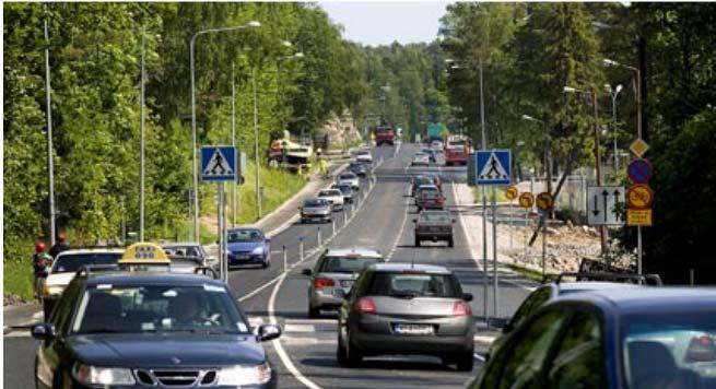 29 Vaihtuvasuuntaisilla kaistoilla kaistojen suuntaa vaihdetaan reaaliaikaisen liikennetiedon ja vanhan toteumadatan perusteella.