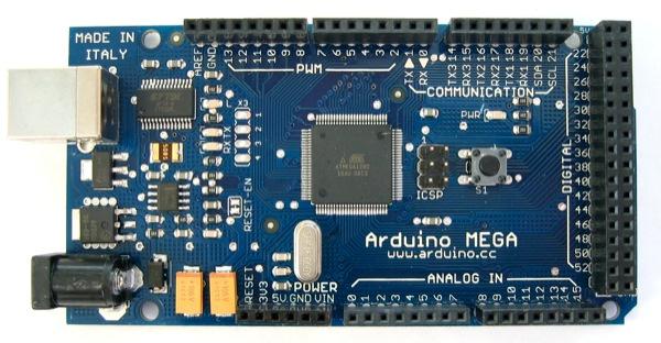 2 ARDUINO MEGA-1280 Projektin kehitysalustana toimii kuvan 1 kaltainen Arduino MEGA-1280- elektroniikka-alusta.