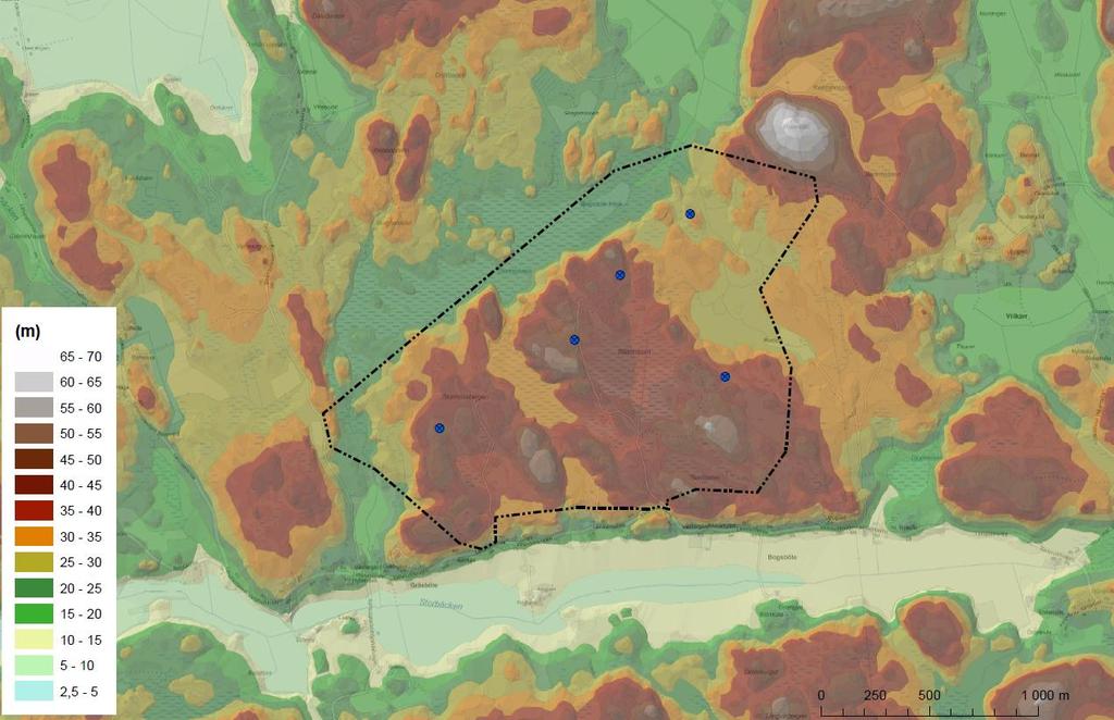 Suurin osa kaava-alueen pintavesistä päätyy Mossabäcken-puron kautta mereen. Alueen luoteispuolen pintavedet valuvat Stormossen-suon ja Bogsböle träskin kautta Mossabäckeniin.