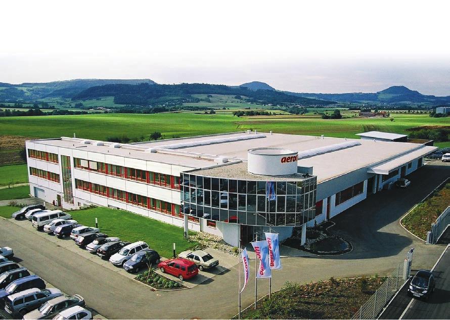pääkonttoriin ja moderneihin tuotantotiloihin Schwaebisch Gmuendin alueelle.