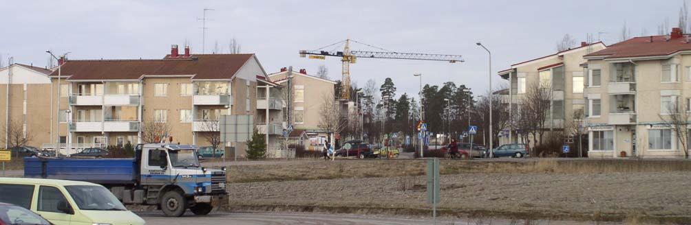ETELÄINEN KIRKKONUMMI VALMIIT JA VIREILLÄ 2007 Sepänkannas II alueelle on asemakaavoitettu sekä omakotiasumista että pienkerrostalo- ja rivitaloasumista. Alueelle asettunee n. 600 asukasta.