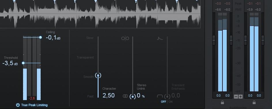 32 Kuva 19. izotope Ozone 7 Maximizer työkalu (23; 30). 4.2 Oman masterointityön tulos Masteroinnin tuloksena syntyneen kappaleen ero aiempiin versioihin verrattuna oli selvästi havaittavissa.