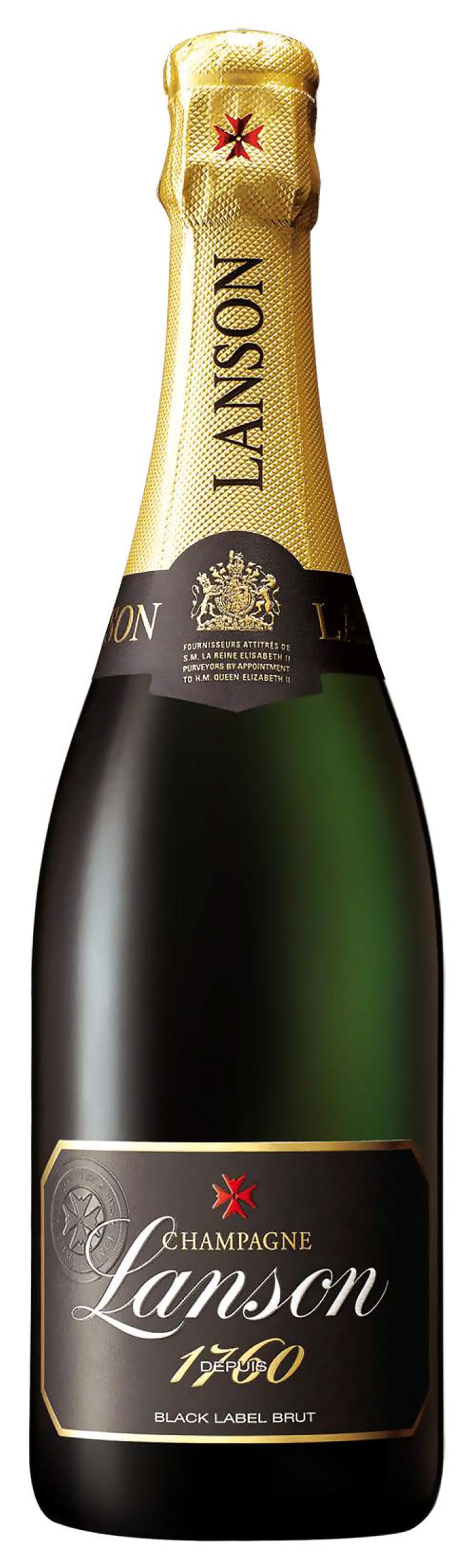 SAMPPANJAT sivu 31 LANSON Lanson Black Label Brut 40,83 11485 / 6 x 75 cl /12,5 % Lanson Père & Fils, AC Champagne 50 % Pinot Noir, 35 % Chardonnay, 15 % Pinot Meunier Erittäin kuiva (9 g/l),
