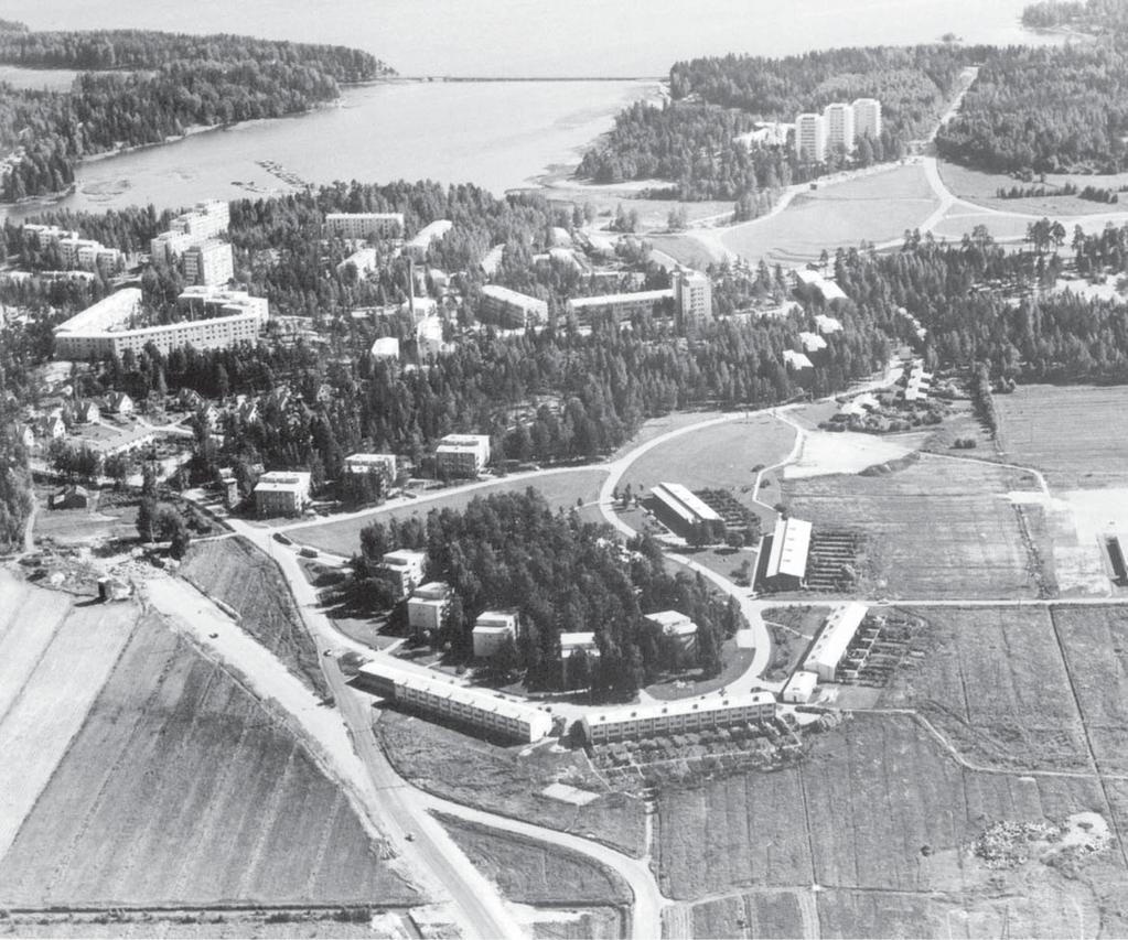Ilmakuva Itäkartanon alueelta 1960-luvun alussa. Kuvassa Hagalundintie (nyk.