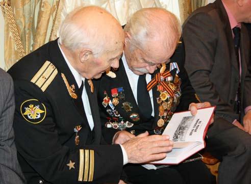 ruadua tiedokonehel? Erähile sidä neruo ei nimikse pie, toizet iče ei malteta, ga tahtotah opastuo, on mostugi, kel on oma tiedokoneh kois, oma sähköpoštu dai on omua sivuu sotsiualuverkolois.