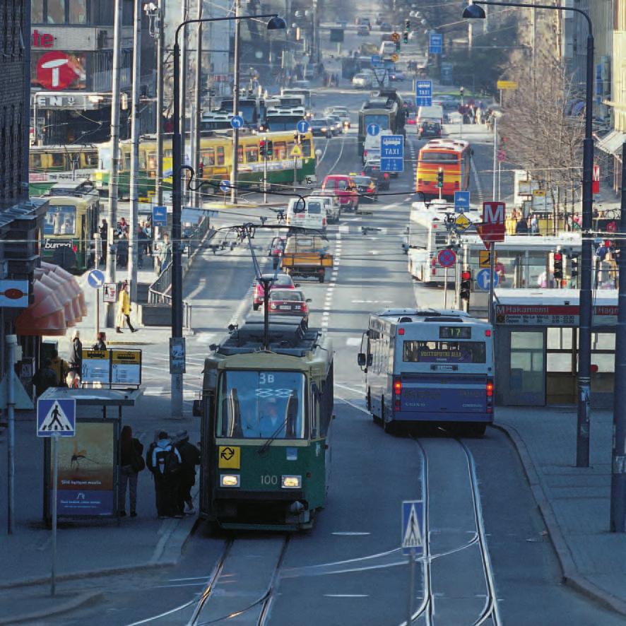 Tavoitetila 2012 Tuottaja HKL on pääkaupunkiseudun johtava joukkoliikennepalvelujen tuottaja.