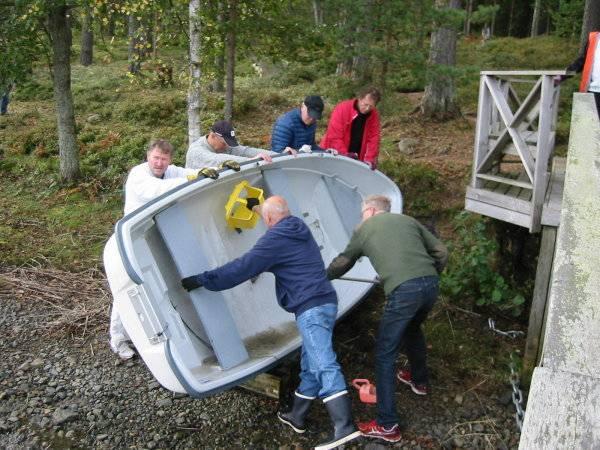 Toimintasuunnitelma 2017 Toimintasuunnitelma 2017 Roslagen Kauden 2017 suunnitellut tapahtumat ovat kevättalkoot, juhannusjuhla, yhdistetty syysretki ja talkoot.