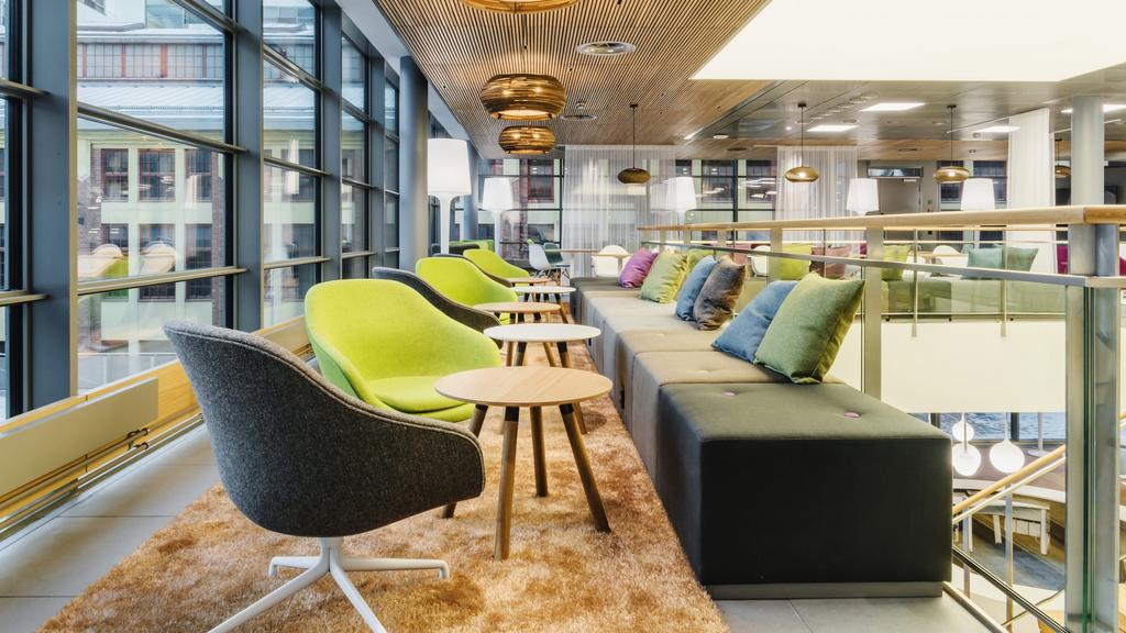 Nordea head quarters, Helsinki, working cafe/ Gullstén Inkinen http://www.