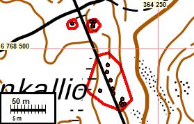 Vuoden 2014 inventoinnissa todettujen viiden raivausröykkiön lisäksi alueelta löytyi 10 uutta raivausröykkiötä.