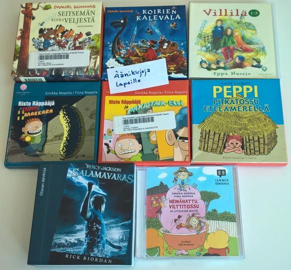 Äänikirjat löytyvät samasta kärrystä muiden CD-levyjen kanssa. Kysy lisää kirjastolla.