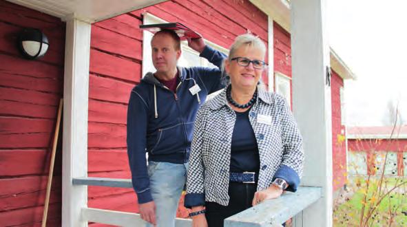 Kasvatus-, sosiaali- ja hoitoala Fostr an, social- och vårdbr anschen Yhteisö kasvattaa Jyväskylän kristillisessä opistossa yhteisöllisyys rakentuu työnteosta, rinnalla kulkemisesta ja erilaisuuden