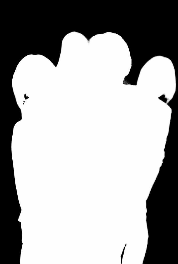 Operatiivinen henkilöstö 18 90 % 2 10 % 20 11 % Kaikki 121 66 % 61 34 % 182 100 % Sukupuolijakauma