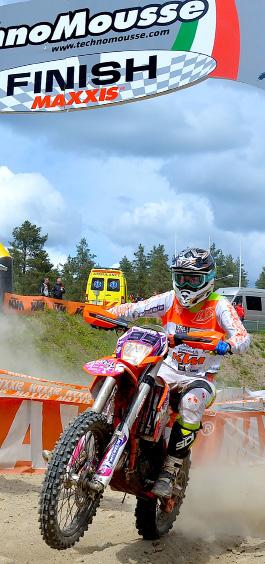 ENDURO Lajiryhmän katsaus Jennifer Siekkinen. Kuva: Nita Korhonen Mitä kauden 2016 aikana tapahtui?