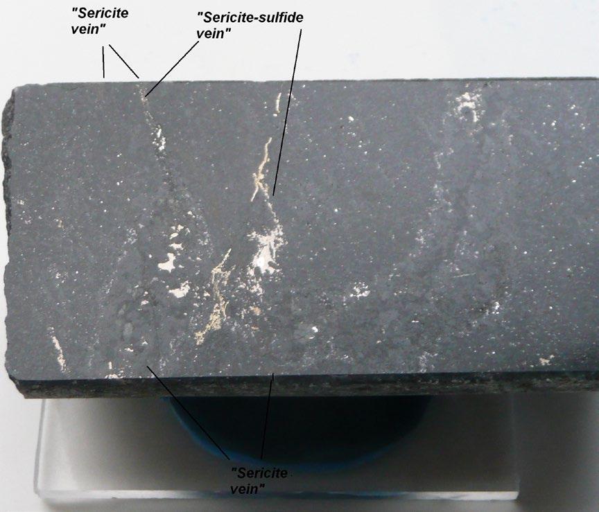 (reikä R314) (Kärkkäinen ym. 2016). Fig. 9. Typical brecciated and altered gabbro of the shear zone of Uunimäki.