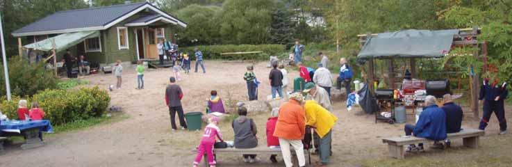 KYTÖAHO IDEARIKKAIDEN IHMISTEN RAUHALLINEN ASUINALUE Kyläesite/kyläsuunnitelma 2010 Kytöaho sijaitsee Kouvolan ja entisen Kuusankosken kaupunkien välissä mutta on kuitenkin maaseutumainen