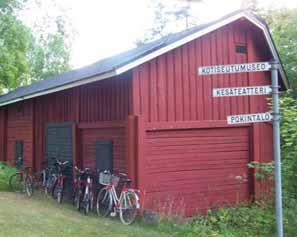 Valkealan suurin taajama on kirkonkylä. Kylän alueella ovat sotineet, niin ruotsalaiset, kun venäläisetkin. Kylä on kuulunut Kuningas Kustaa III:n valtapiiriin.