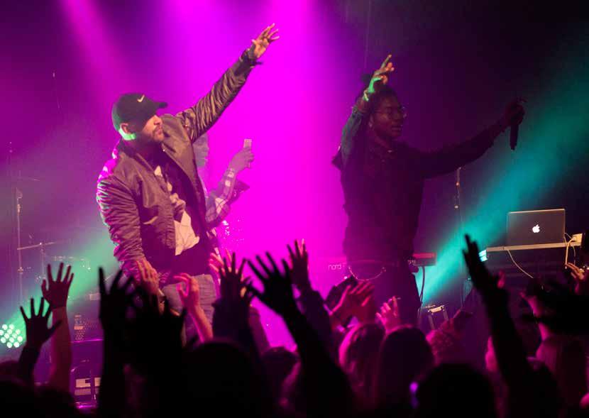 Rap-artisti Mikaveli esiintyi ReStartissa Kuopiossa.