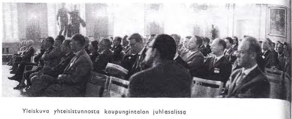 160 Kuva 48 STS:n ja TFiF:n kesäkokousohjelma Vaasassa 1961 714 Jäsenkokoukselle esitettiin nytkin hyväksyttäväksi stipendien myöntämistä teknilliselle