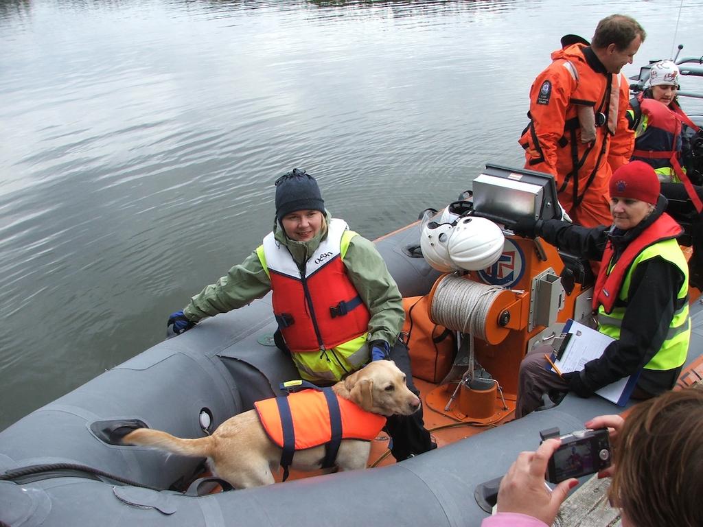 Suomen Meripelastusseuran toiminta 2011 Vapaaehtoiset auttoivat lähes 3000 ihmistä vesillämme Meripelastusseuran vapaaehtoiset hälytettiin viime vuonna pelastus- ja avunantotehtäviin 1 356 kertaa.