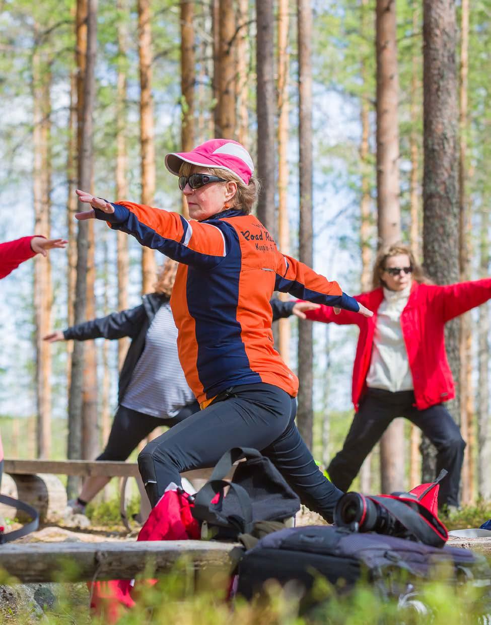 T A v o I T E Ymmärrys luonnon terveys- ja hyvinvointivaikutuksista lisääntyy Tieto luonnon ja ulkoilun terveys- ja hyvinvointihyödyistä lisääntyy, tavoittaa keskeiset toimijat ja vaikuttaa