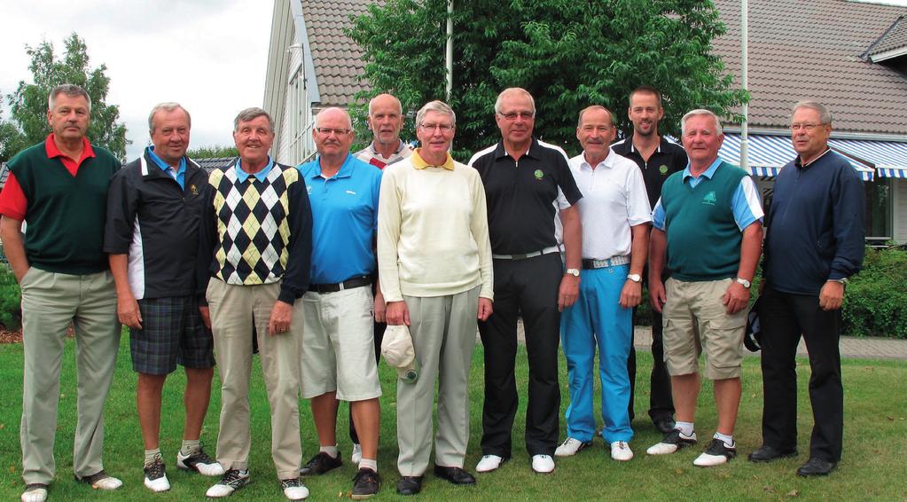 Gentleman Trophy 2011 Kiitos kaudesta 2011 puheenjohtajalta JÄSENMÄÄRÄ EDELLEEN KASVUSSA. Nurmijärven Golfklubissa oli jäseniä elokuun lopussa 1776 kpl, missä on kasvua edelliseen vuoteen 37 pelaajaa.