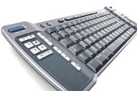 Microsoftin ohjelmaopas on selkeä ja helppokäyttöinen. Kanavia ja ohjelmia voi selata vapaasti, ja nauhoitusten ajastaminen onnistuu yhdellä napinpainalluksella.