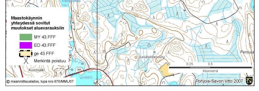 Raaminkalliot sijaitsevat hyväkuntoisen metsäautotien