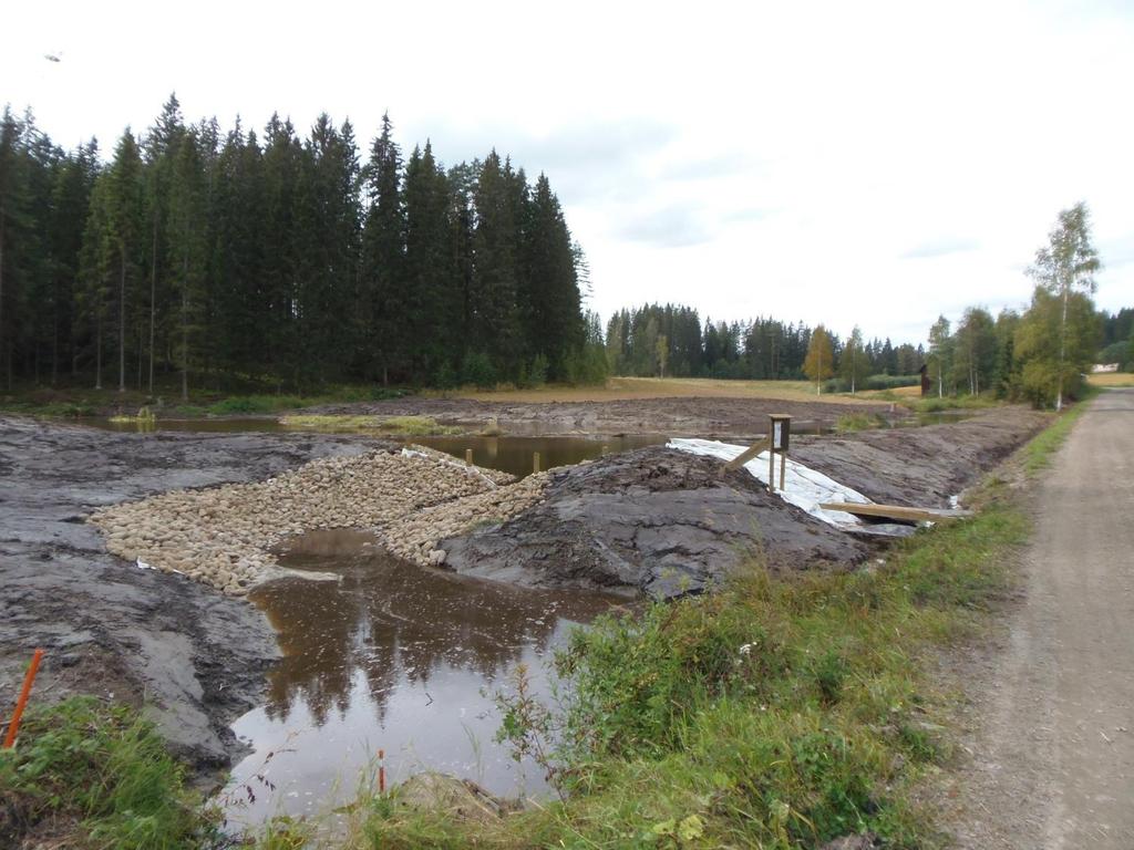 jälkeen PAIKALLINEN OSALLISTUMINEN HUIPPUA Työ lahti liikkeelle paikallisesta esityksestä ja Kiipunjärven suojeluyhdistyksen KIPSUn aktiivisuudesta Kyläläiset lahjoittivat 3 000