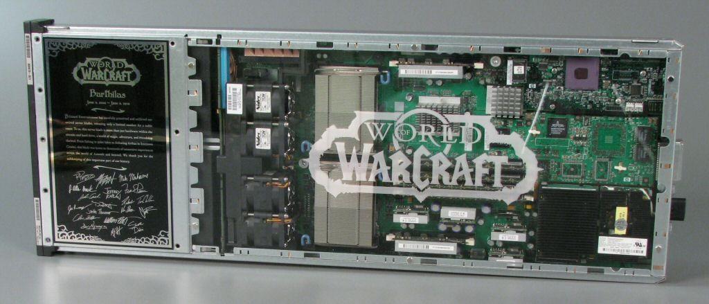 WoW:in server blade MMO Hardware esimerkki Tarkat specsit ilmeisesti tuntemattomat, spekuloidusti tässä on oletukselta ollut vain 2 GB RAM:ia, 2 2.
