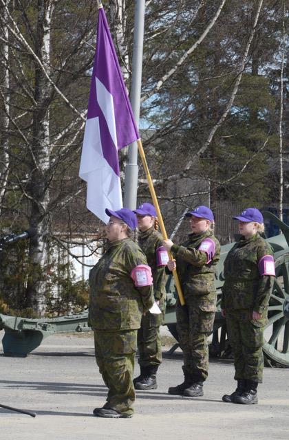 Mitä upein toukokuinen sää suosi hyytävän kevään jälkeen, ja pelkästään se sai hymyn useimpien huulille.