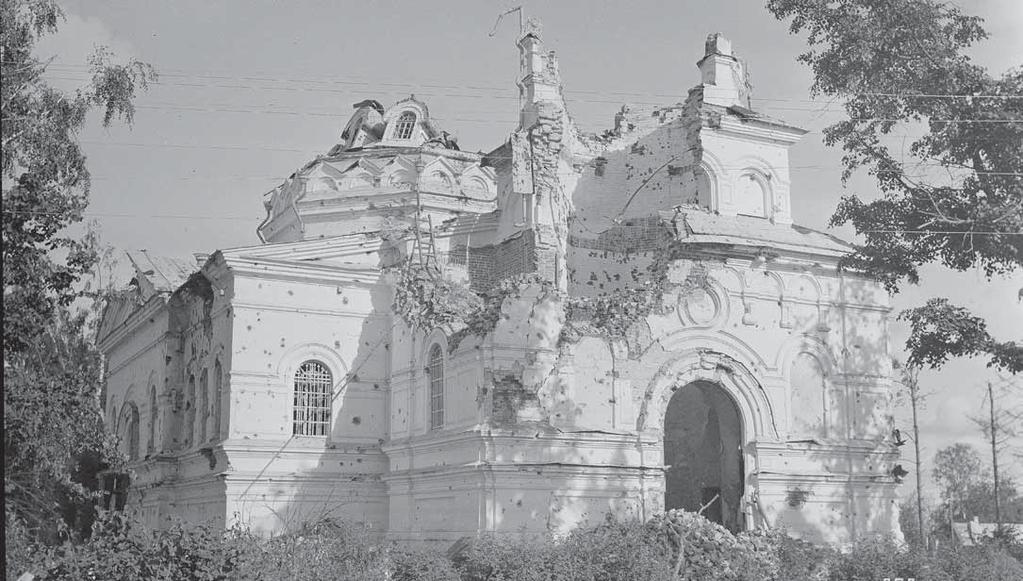 SA-kuva Kyyrölän kirkko vaurioitui pahoin talvisodassa. Valokuva syyskuulta 1941.