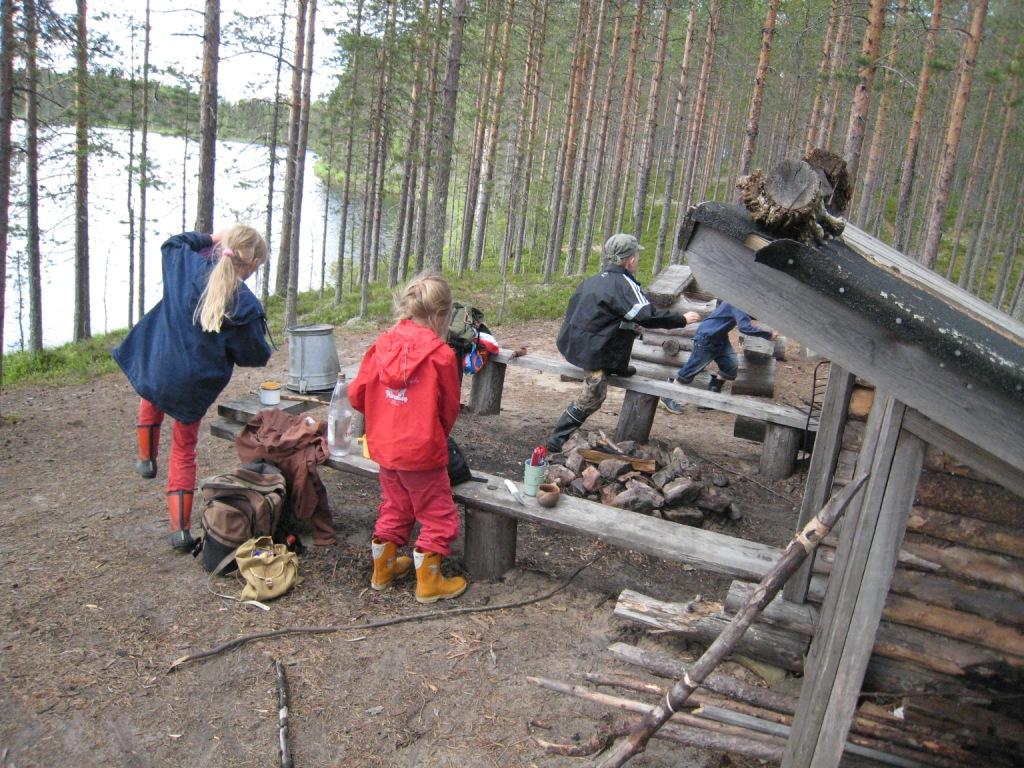 HOITOKORTTI ROSSIN ARBORETUMIN HOITO- JA KEHITYSSUNNITELMA OSA-ALUE 2: ladon puoli ideakuvia Maisemapaikka: Yläsilta Th oc Ab la Be pb Pr el Sa nl3 So au Ul la Ac sp Be Be pc Ta bh 2 Ma st Ta cu 2 Ta