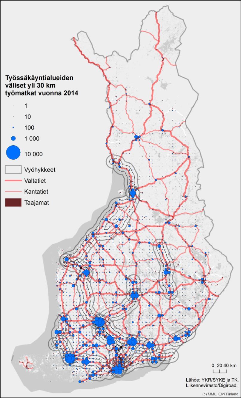 Työssäkäyntialueiden välisen työssäkäynnin määrää voidaan käyttää kuvaamaan vuorovaikutusta vyöhykkeillä (Kuva 28). Oman työssäkäyntialueen ulkopuolella työssä käyvät keskittyvät kaupunkikeskuksiin.