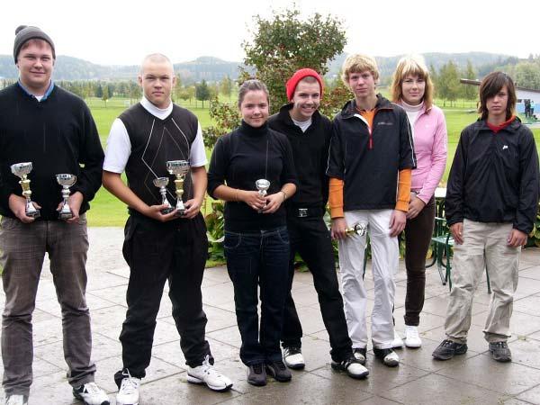 Liitto järjestää omat junior-tourinsa, jossa alueen parhaat pelaajat esiintyvät, mutta aloitteleville juniorieille on ollut vaikea järjestää kisatapahtumia.