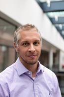 Aalto-yliopisto Yksikkö: Insinööritieteiden korkeakoulu, Sovellettu mekaniikka Opiskelijoita noin 3660, DI-valmistuvia noin 350 vuosittain (2014), TkT 29 (2014) Osaamisalueet: meritekniikka,