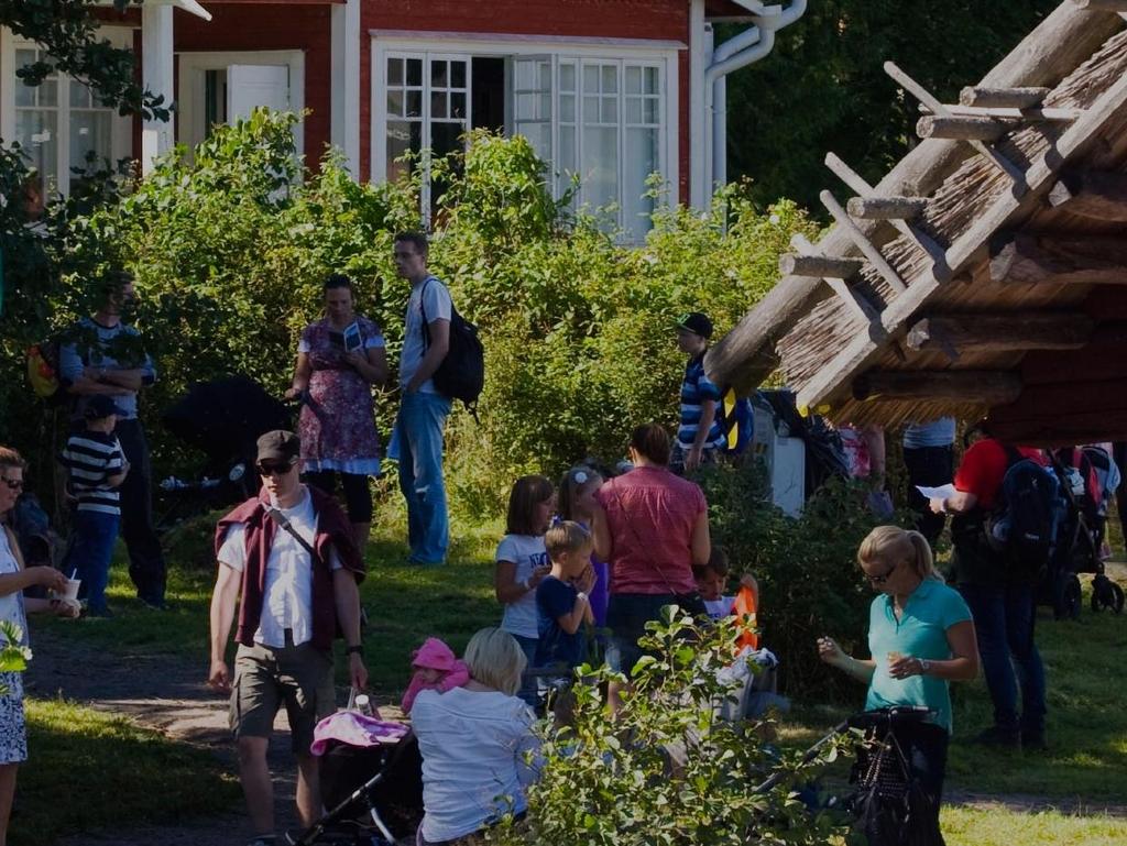 Tarpeellinen, pitkään odotettu Kiinnostava, kulttuuria, perinteitä ja eksotiikkaa