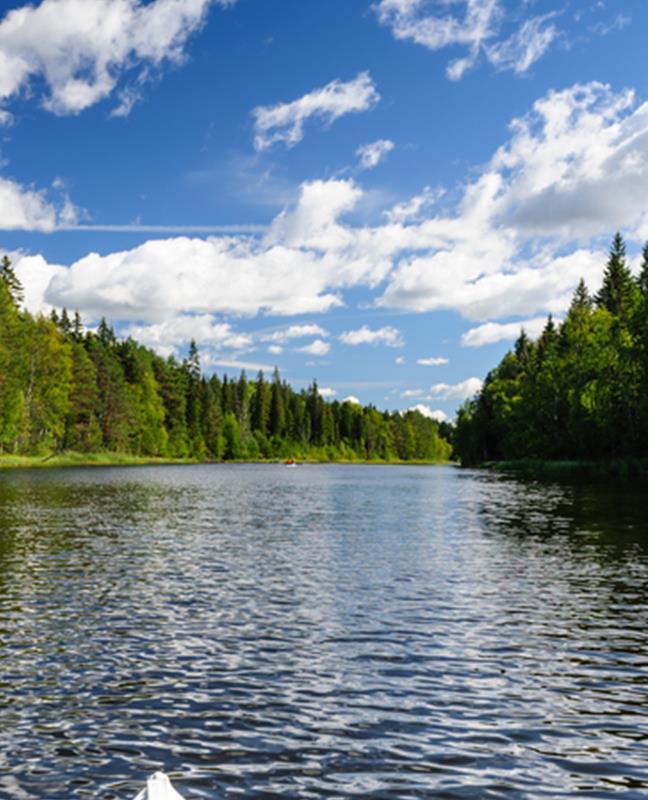 Vastuullinen liiketoiminta tarkoittaa Varmalle ennen kaikkea vakavaraisuuden turvaamista, eläketurvan laadukasta toimeenpanoa ja työkyvyn tukemista.