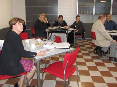 3. STRATEGISTEN PAINOPISTEALUEIDEN TOTEUTUMINEN VUONNA 2012 Haapaveden, Oulaisten ja työelämäpalvelujen osalta ei ole käyty dokumentoituja kehityskeskusteluja.