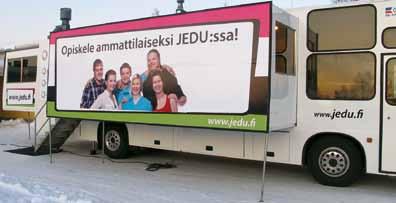 Seuraava suurempi ponnistus oli JEDU-bussi, joka kiersi tammikuun lopussa ja helmikuun alussa JEDUn toimintakuntia ja hieman ympäryskuntiakin.