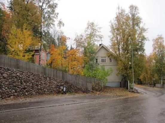 Tonttien täydennysrakentamisella on kohtalainen vaikutus kaukomaisemaan, jota tosin Porraspuistikon puusto pehmentää, sekä Pispalanportaiden lähimaisemaan. Jyrkkä rinne tuo haasteensa mm.