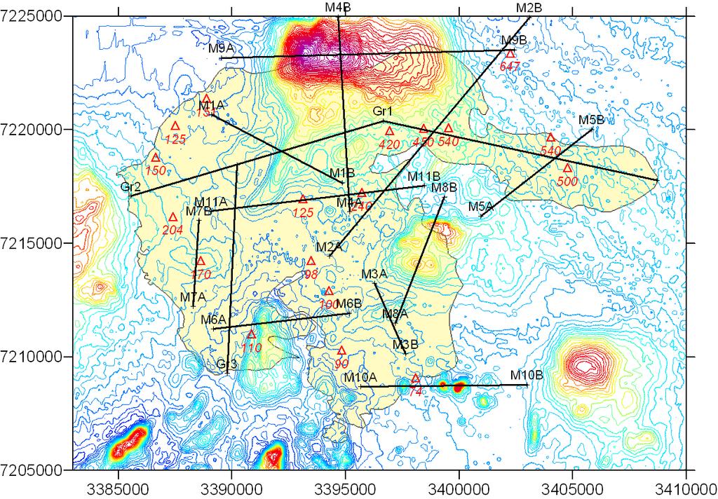 10 Kuva 10. Magneettiset ja painovoimatulkintalinjat. Fig. 10. Gravity and magnetic interpretation lines. 7.1 Linja Gr1 Linjan alkupäässä on voimakasta lyhytaaltoista vaihtelua.