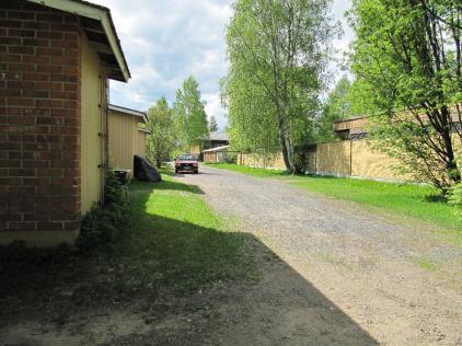 36-38, rakennuskantaa.